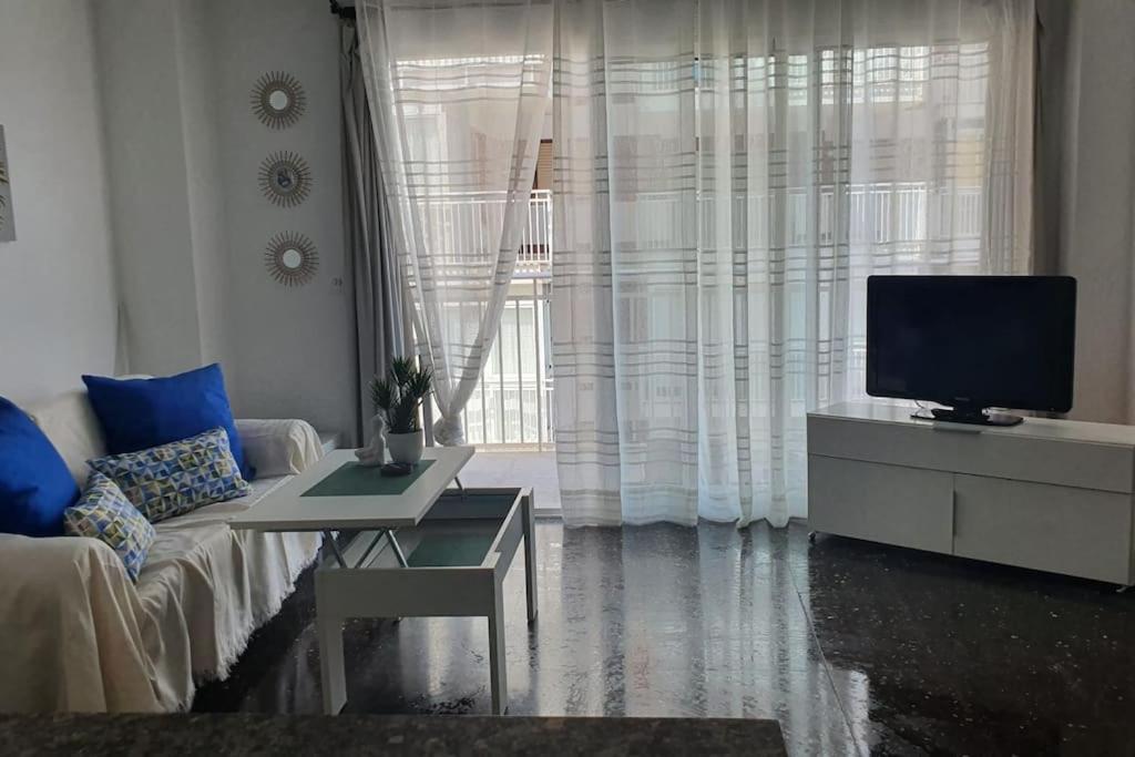 Fully-Equipped, Ideal Beach-Front Apartment Benicassim Exterior photo